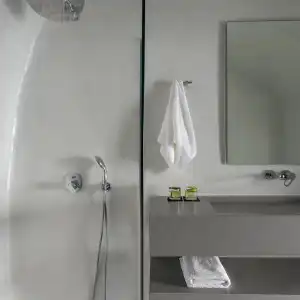 Echoes Luxury Suites - 9