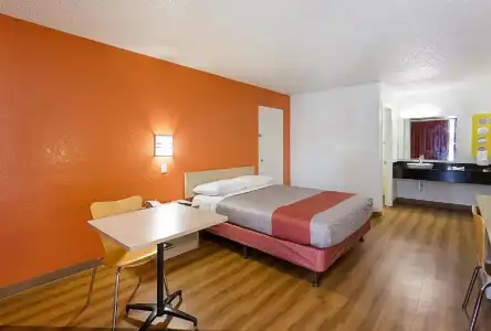 Motel 6 Baton Rouge, LA - Southeast - 18