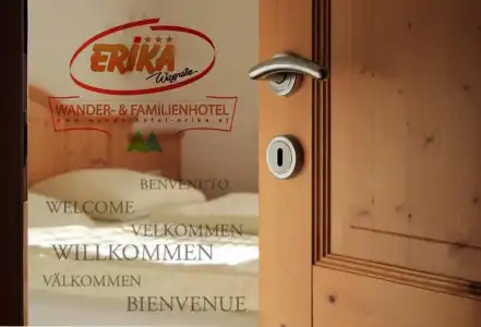 WanderErika - 1