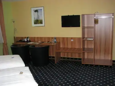 Deutscher Hof - 3