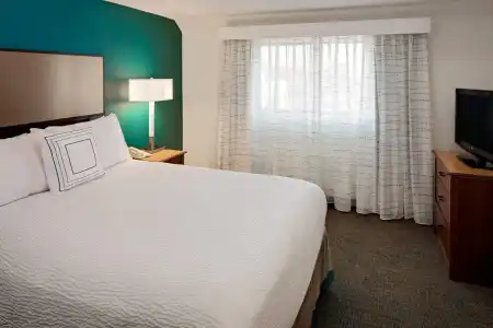 Residence Inn by Marriott Richmond West End - 17