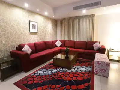 City Rose Suites - 39