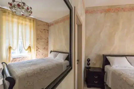 PIETRA ROSSA Luxury Rooms - 23