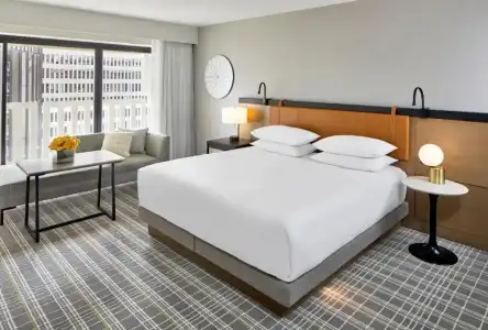 Hyatt Regency - 48