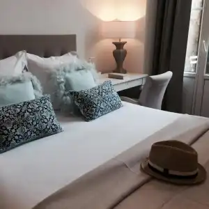 Boutique Hôtel Le Clos Huguerie – Bordeaux Centre - 16