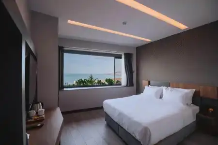 Peerless Villas - 27