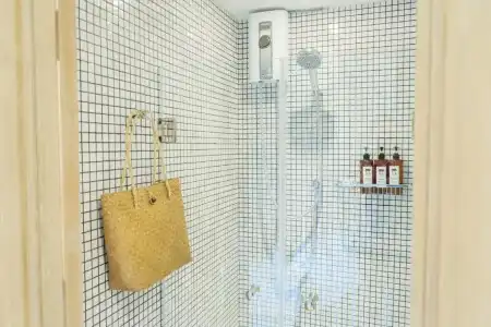 Amaka Bed & Breakfast - 24