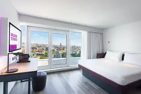 Yotel - 5