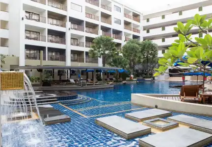 Deevana Plaza Phuket - 21