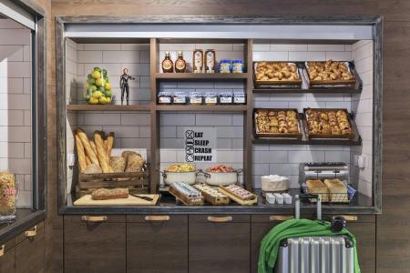 Moxy Lausanne City - 22