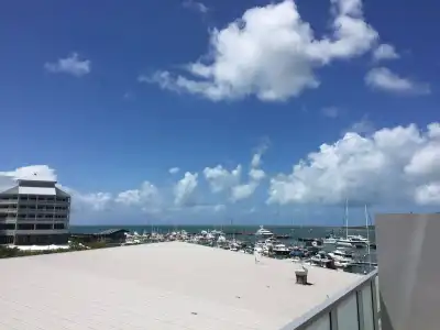 Cairns Private Apartments - 16