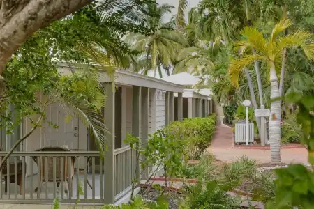 Coconut Mallory Resort And Marina By Kees Vacations - 16