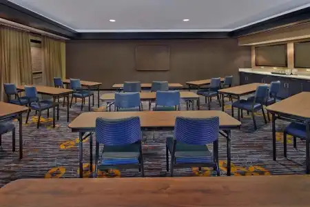 Courtyard by Marriott Key West Waterfront - 17