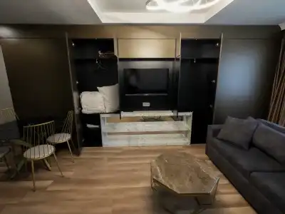 No 139 Apartments - 202
