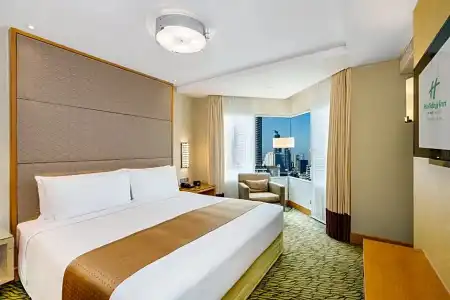 Holiday Inn Bangkok Silom by IHG - 55