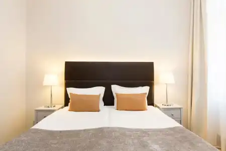 Elite Adlon - 25
