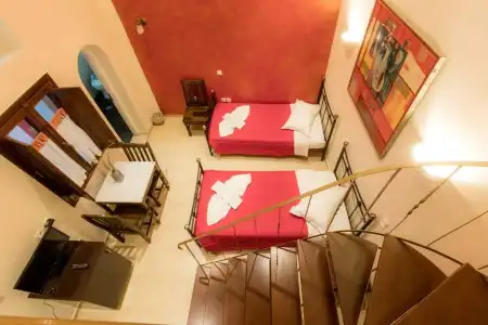 Amerisa Suites & Villa - 16