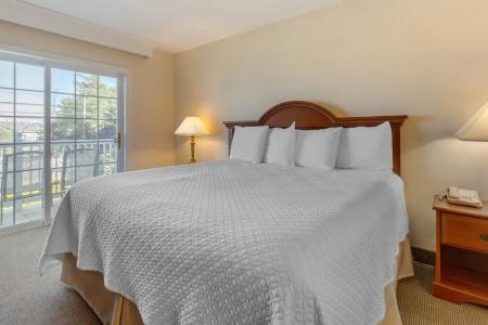 Ogunquit & Suites - 111