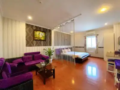 Linh Phuong 2 - 50