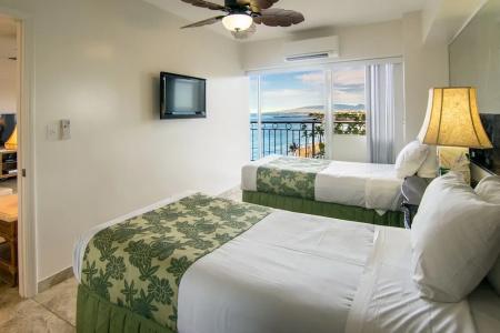 Waikiki Shore by OUTRIGGER - 145