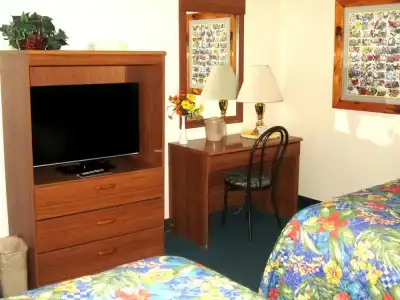 Color Country Motel - 5