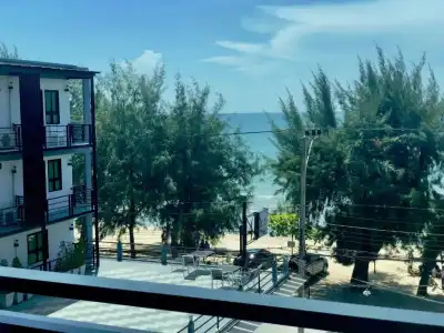 Irin Beach Cha - am - 114