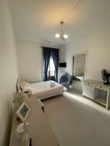 Authentic by Balladins, Hôtel le Carré d'Aix - 70