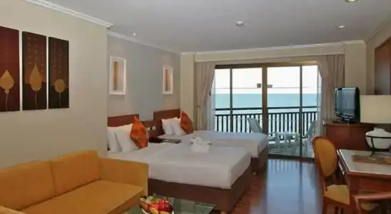 Imperial Hua Hin Beach Resort - 3