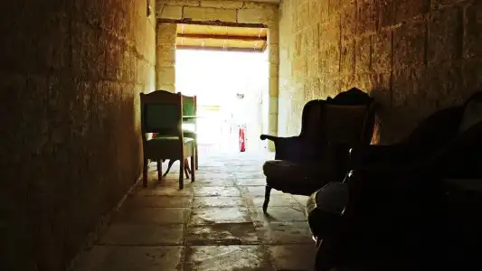 Stone Age Mansion - 69