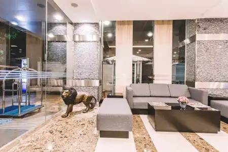 Adelphi Suites Bangkok - 15