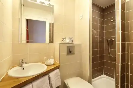 Hôtel Les Tilleuls, Bourges - 30