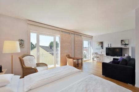 Hirschen in Freiburg-Lehen - 97