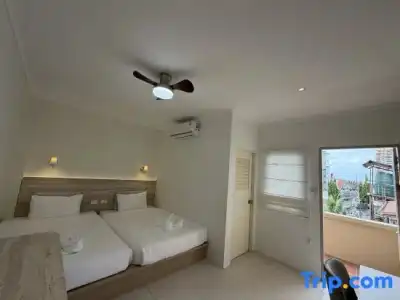 Beds Patong - 38