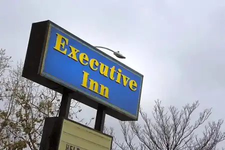 Anaheim Executive Inn & Suites - 37