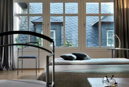 Breuer's Rüdesheimer Schloss - 9