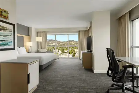 Hilton Los Angeles North/Glendale - 42