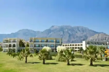 Vantaris Palace - 37