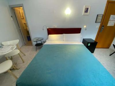 Alexandra Sitges - 45