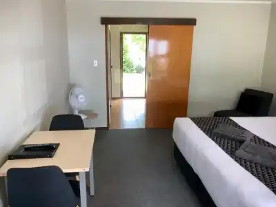 Half Moon Bay Motel - 152