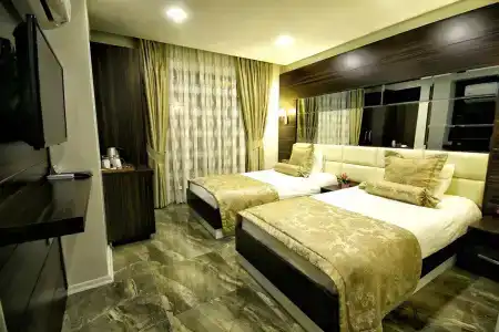 Venus Suite - 23