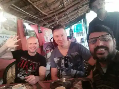 Chit Chat Palace - 11
