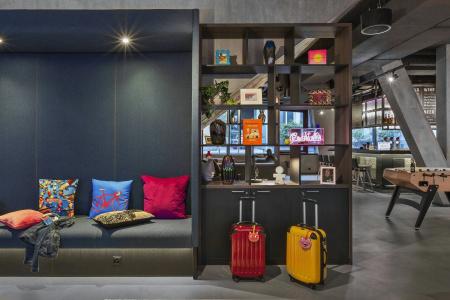 Moxy Lausanne City - 23