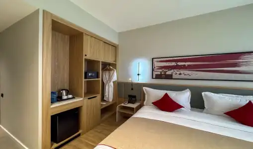 Ramada Plaza by Wyndham - 50
