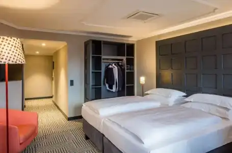 The Midtown by The New Yorker - 73