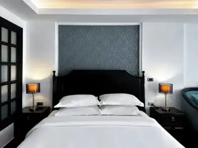 Glory Boutique Suite - 34