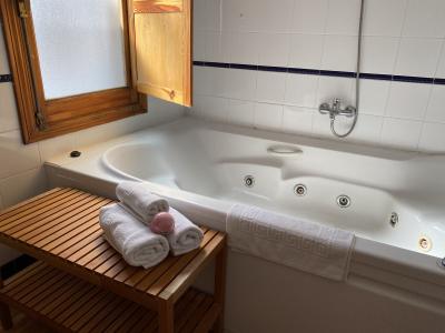 Hostal Moscatel - 8