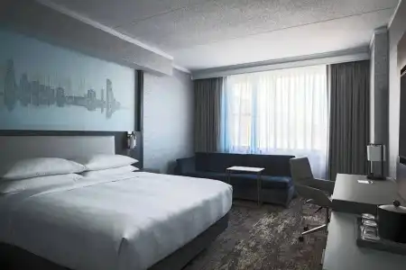 Courtyard by Marriott Chicago at Medical District / UIC - 17