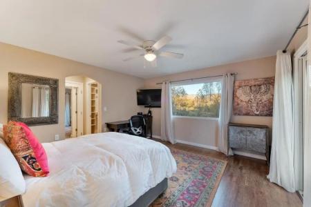 Lantern Light Inn - Romantic Getaway - 92