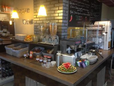 Hôtel Crocus Caen Mémorial - 14