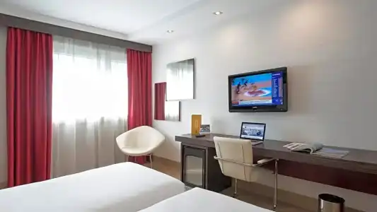 B&B - 38